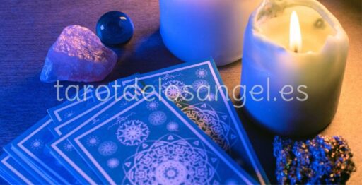 diferencia entre oraculo y tarot